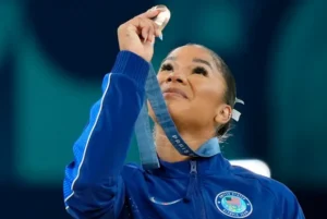 Suni Lee Sends Strong Message To Olympic Judges About Jordan Chiles Decision