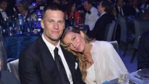 Breaking News: Tom Brady casually dating Sports Illustrated Swimsuit model Brooks Nader after Irina Shayk fling...see more