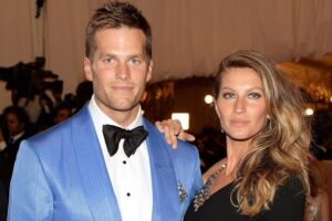 Breaking News: Tom Brady casually dating Sports Illustrated Swimsuit model Brooks Nader after Irina Shayk fling...see more