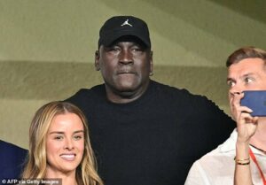 Breaking News: Michael Jordan insider shares health update after worrying photo of NBA legend with yellow eyes sparked major concern