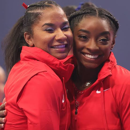 Breaking News: Simone Biles breaks silence after Jordan Chiles ruling sees USA star's Olympic bronze medal put in jeopardy...see more