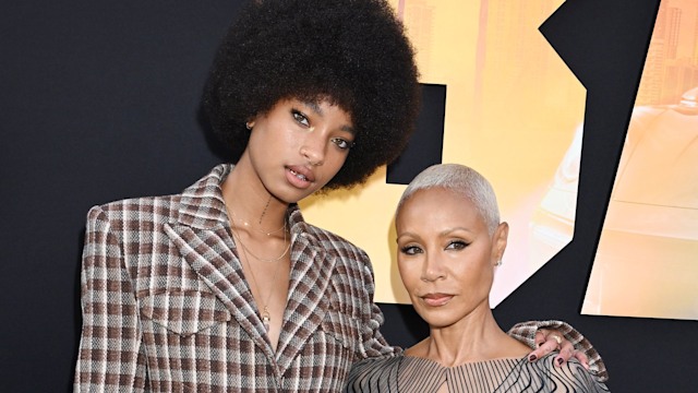 Breaking News: Jada Pinkett Smith steps out in support of daughter Willow Smith in totally unexpected look