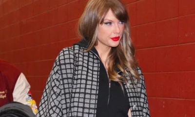 HOT NEWS: Taylor Swift's Entire Family Joins Her (in Chiefs Gear!) at Travis Kelce's Playoff Game