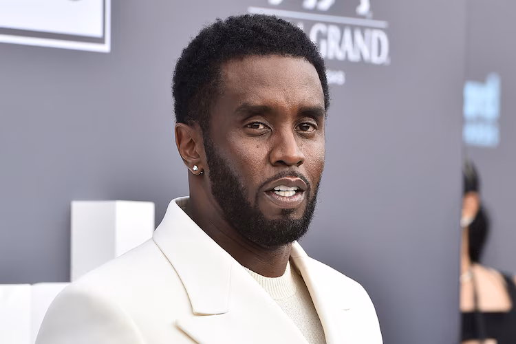 Sean ‘Diddy’ Combs rejects plea deal ahead of se.x traffick!ng trial ” I made out with them but it was fully…See More