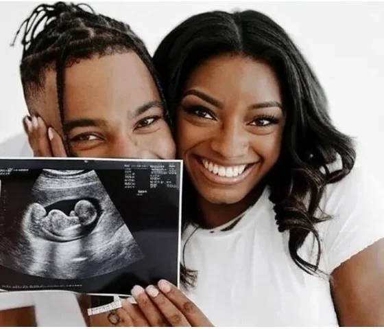 Simone Biles and Husband Share Tearful Moment as They Reveal Pregnancy After Olympic Triumph — ‘Six Weeks Gone’: First Ultrasound Shows Baby’s Face and Heartbeat as Couple Embraces in Pure Joy