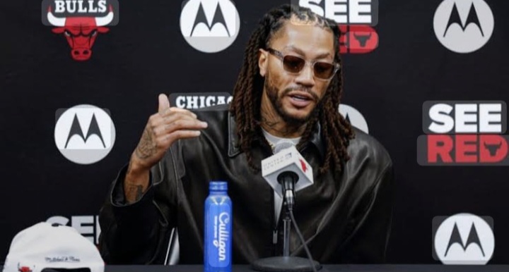 FORMER NBA MVP: Derrick Rose on idea of Bulls statue: ‘No knock, D-Wade. I saw that statue. I’m good’...READ MORE